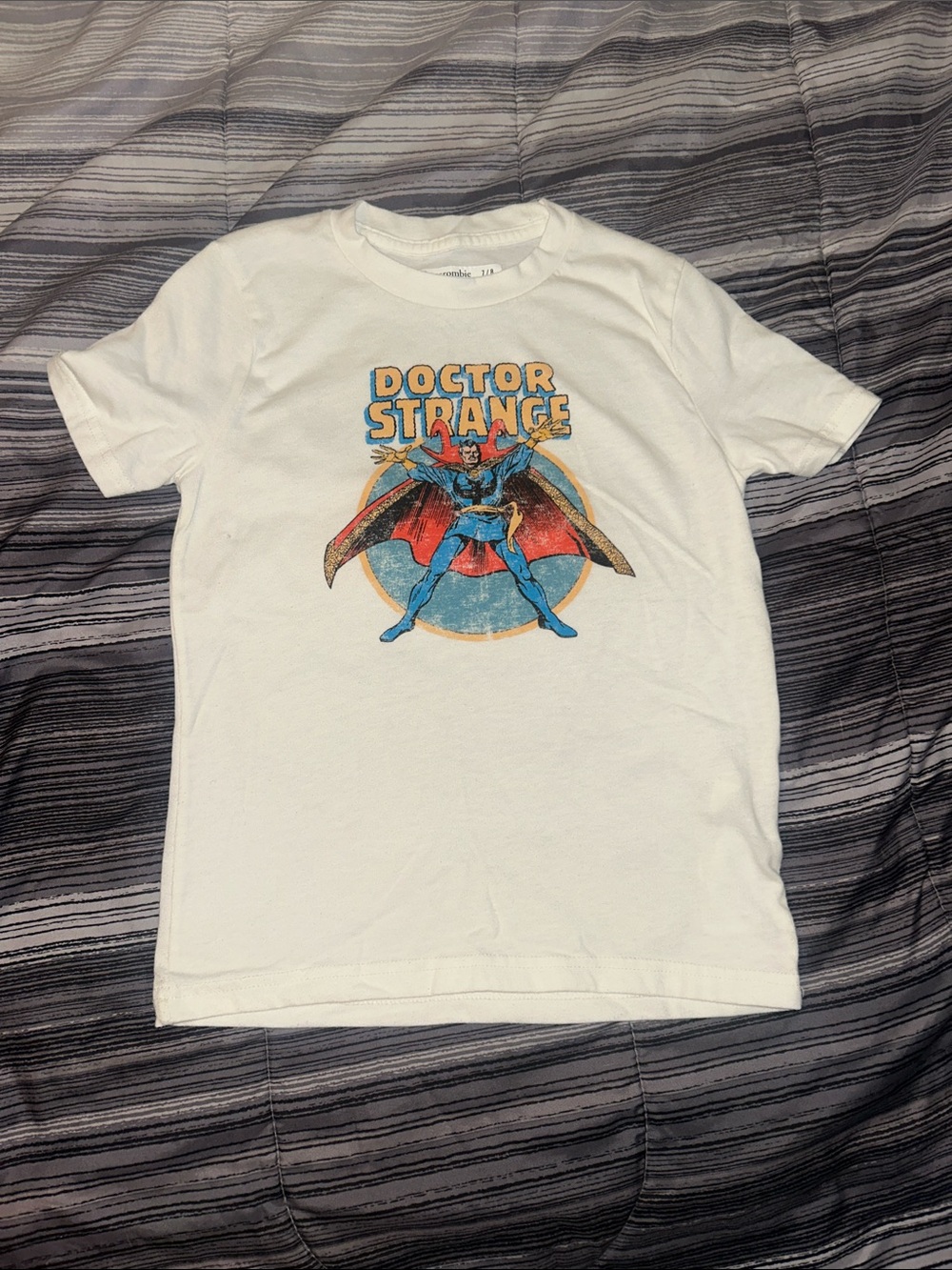 Abercrombie kids Doctor Strange Graphic Tee - White size 7/8